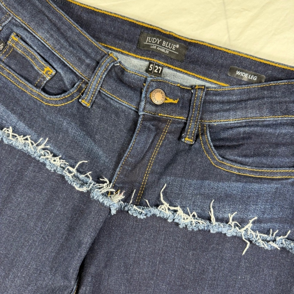 Judy Blue Wide Leg Jeans Womens 5/27 Dark Wash Raw Edge Seam Detail EUC